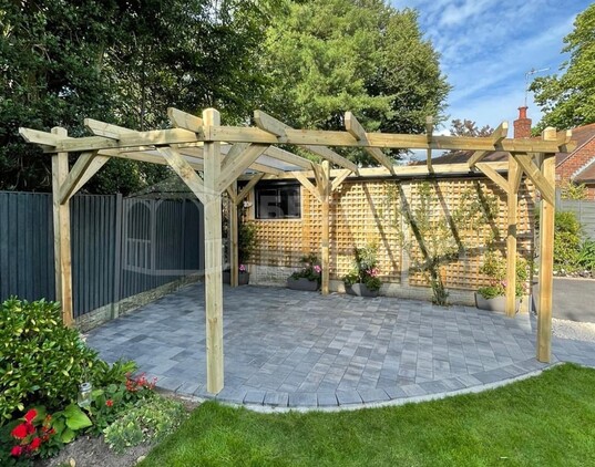derevyannaya-pergola-pl-375